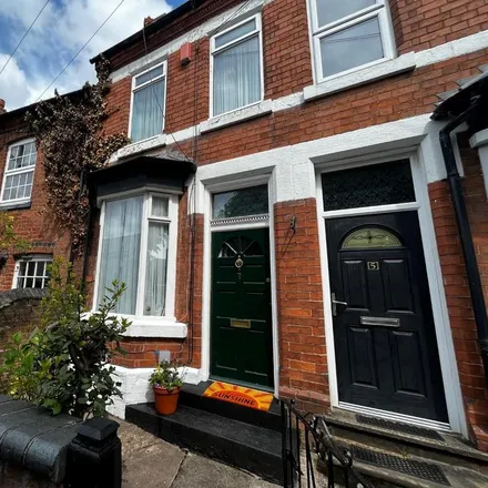 Rent this 2 bed townhouse on 15 Grays Road in Harborne, B17 9NX