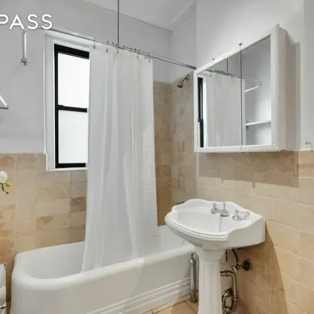 Image 3 - 790 Riverside Drive, New York, NY 10032, USA - Apartment for rent