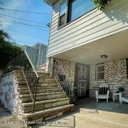 Image 4 - 291 Clifton Avenue, New York, NY 10305, USA - House for sale