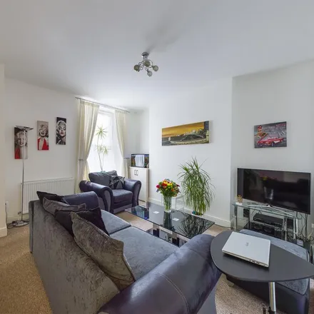 Rent this 1 bed apartment on 19 Cromwell Road in Plymouth, PL4 9QP