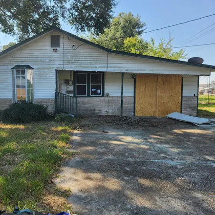 Buy this 3 bed house on 227 East Peach Street in Eunice, LA 70535