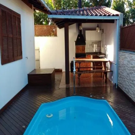 Rent this 2 bed house on Rua dos Meros in Jurerê Internacional, Florianópolis - SC