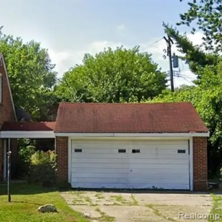 Buy this 3 bed house on 13835 Castleton Street in Detroit, MI 48227