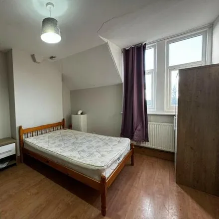Image 2 - 130, 132 Duffield Road, Derby, DE22 1BG, United Kingdom - Apartment for rent