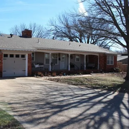 Buy this 3 bed house on North Northridge Drive in Duncan, OK 73533