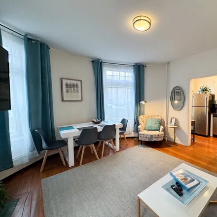 Image 3 - 1871 Beacon Street, Brookline, MA 02447, USA - Apartment for rent