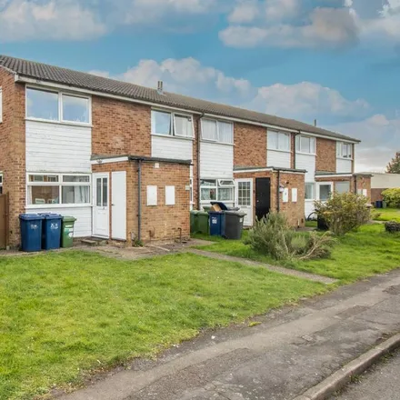 Rent this 2 bed apartment on 16 Glenmere Close in Cambridge, CB1 8EF