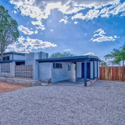 Buy this 4 bed house on 898 South Stuart Place in Tucson, AZ 85710