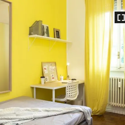 Rent this 5 bed room on scuola primaria Puglie in Via Sulmona, 20139 Milan MI