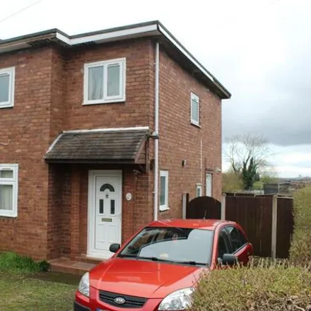 Buy this 3 bed duplex on Turreff Avenue in Telford and Wrekin, TF2 8HG