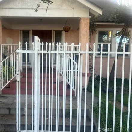 Image 4 - 1036 West Florence Avenue, Los Angeles, CA 90044, USA - House for sale