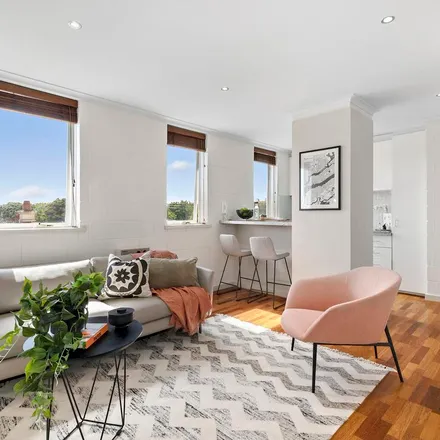 Rent this 1 bed apartment on 28 Park Road in Middle Park VIC 3206, Australia