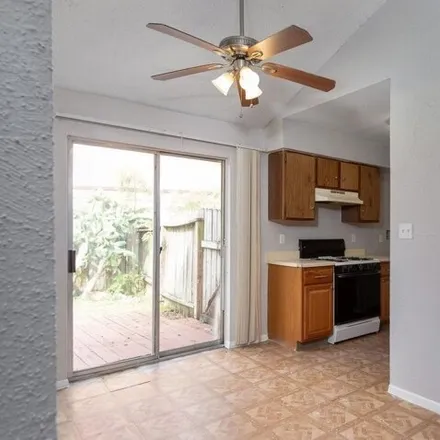 Image 4 - 12015 Tambourine Drive, Houston, TX 77477, USA - House for rent