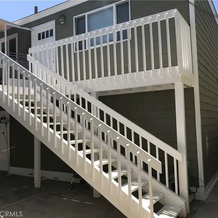 Rent this 2 bed apartment on 507 35th Street in Newport Beach, CA 92663