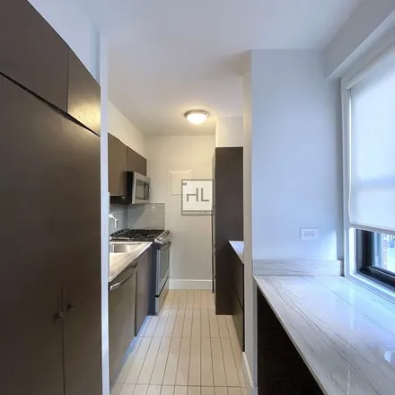 Rent this 1 bed apartment on 148 East 33rd Street in New York, NY 10016