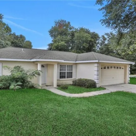 Buy this 3 bed house on 40 Juniper Pass Trak in Ocala, Florida