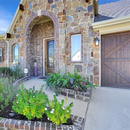 Buy this 4 bed house on 536 Harvest Grove Drive in Waxahachie, TX 75165