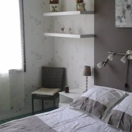 Rent this 1 bed apartment on 24150 Couze-et-Saint-Front