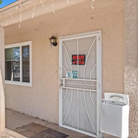 Image 3 - 220 Parsifal Street Northeast, Albuquerque, NM 87123, USA - House for sale