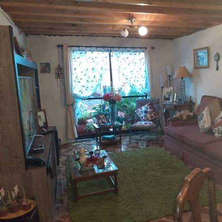 Rent this 5 bed apartment on Camino de Loyola 6157 in 850 0445 Cerro Navia, Chile