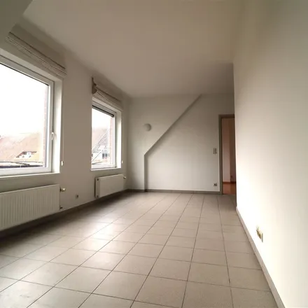 Rent this 1 bed apartment on Burgemeester Nolfstraat 12 in 8500 Kortrijk, Belgium