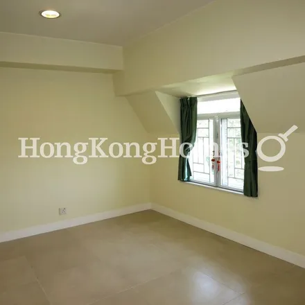 Image 2 - 000000 China, Hong Kong, Sai Kung District, Ho Chung, Hiram's Highway, Ho Chung Football Field - Apartment for rent