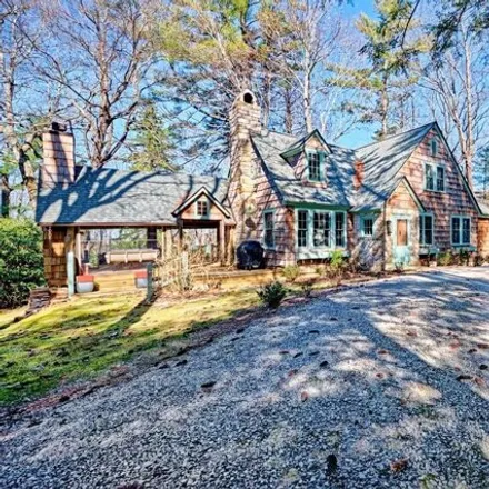 Image 1 - 656 N Big Bearpen Mountain Rd, Highlands, North Carolina, 28741 - House for sale