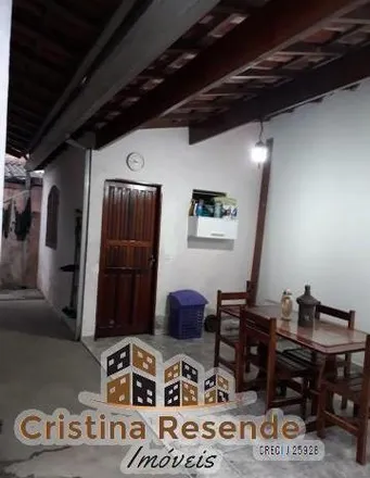Buy this 2 bed house on Rua Santa Bárbara in Perequê Mirim, Caraguatatuba - SP