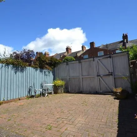 Image 3 - 166-168 Heavitree Road, Exeter, EX1 2LZ, United Kingdom - Townhouse for rent
