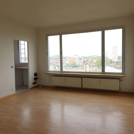 Rent this 1 bed apartment on Helenalei 27 in 2018 Antwerp, Belgium