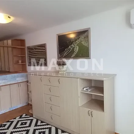 Rent this 2 bed apartment on Punkt Obsługi Pasażerów in Rondo ONZ, 00-853 Warsaw