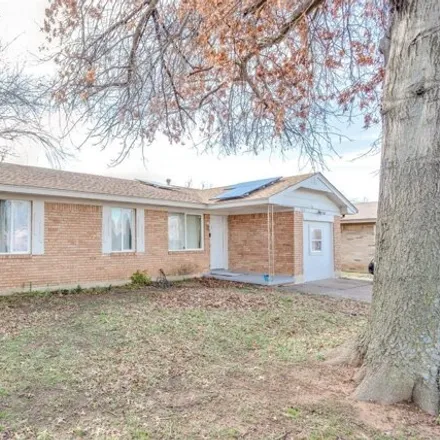 Buy this 3 bed house on 9414 Northeast 14th Street in Midwest City, OK 73130