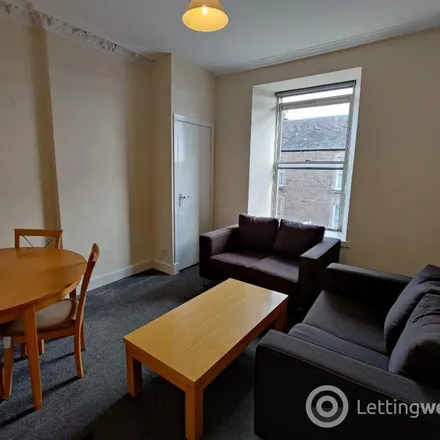 Rent this 2 bed apartment on Blackness Street in Dundee, DD1 5LR