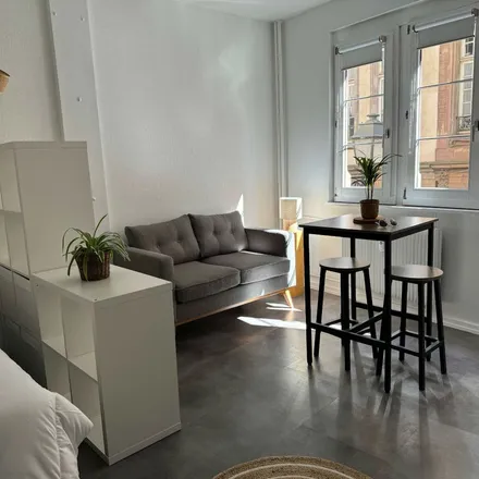 Image 1 - 31 Rue du Fossé des Tanneurs, 67000 Strasbourg, France - Apartment for rent