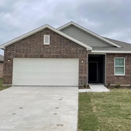 Rent this 4 bed house on Wolf Run in Anna, TX 75409