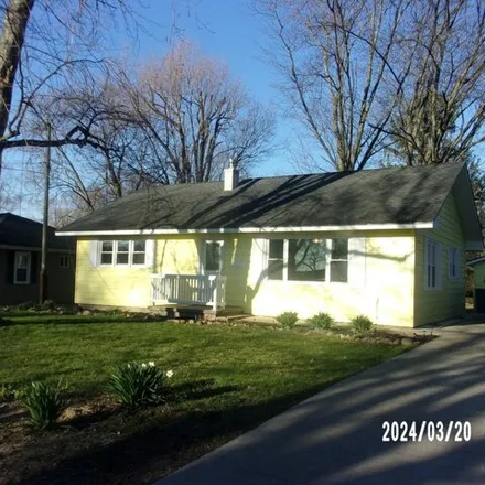 Buy this 3 bed house on 999 South Western Avenue in Watseka, IL 60970