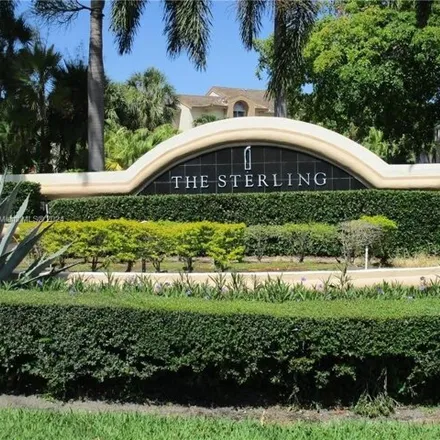 Buy this 1 bed condo on Glenmoor Drive in West Palm Beach, FL 33409