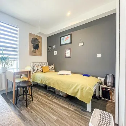 Rent this studio apartment on Morrisons in 47-49 Stamford Hill, London