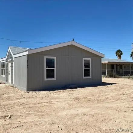 Buy this studio apartment on 5533 Chaparral Way in Mohave Valley, AZ 86426