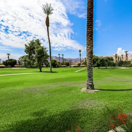 Image 1 - Sunrise Country Club, Sunrise Drive, Rancho Mirage, CA 92770, USA - Apartment for rent