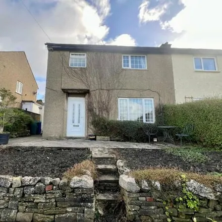 Rent this 3 bed duplex on Pinhaw Road in Skipton, BD23 2SL