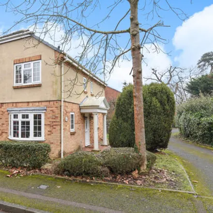 Buy this 4 bed house on 15 Southerland Close in Weybridge, KT13 9EN