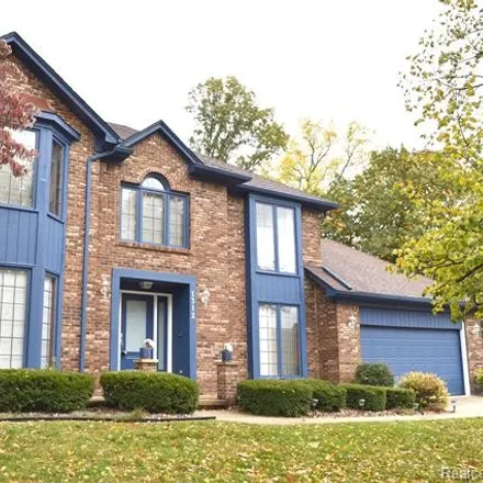 Rent this 4 bed house on 1312 Kingspath Drive in Rochester Hills, MI 48306