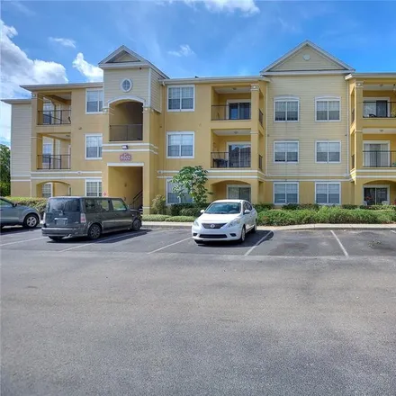 Buy this 2 bed condo on 8101 Lillies Way in Orange County, FL 32825