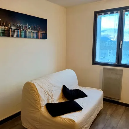 Image 4 - 5 Rue Crépu, 38000 Grenoble, France - Apartment for rent