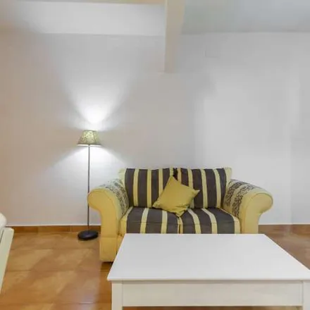 Image 8 - Calle de Ruiz, 28010 Madrid, Spain - Apartment for rent