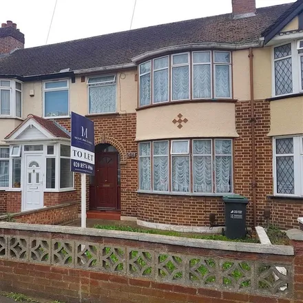 Rent this 3 bed townhouse on 51 Glamis Crescent in London, UB3 1QA