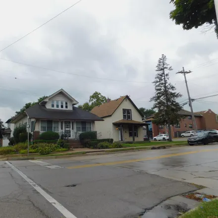 Image 3 - 111 Robertson Street, Mount Clemens, MI 48043, USA - House for sale
