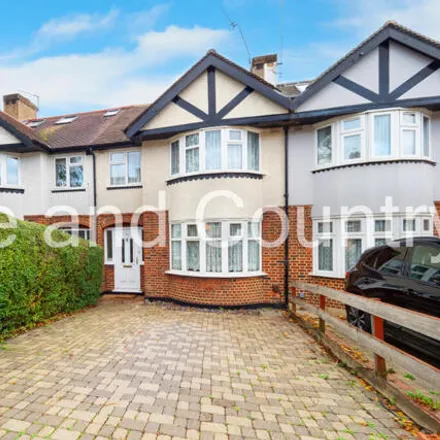 Rent this 3 bed townhouse on Stayton Road in London, SM1 2PU