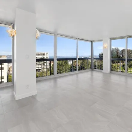 Rent this 2 bed condo on Pacific Heights Towers in 2200 Sacramento Street, San Francisco